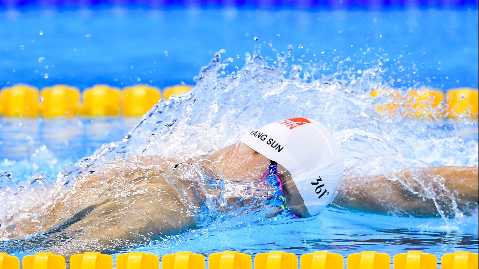 开云中国大陆-极限运动安全科普教育走进中学课堂，极限运动学校